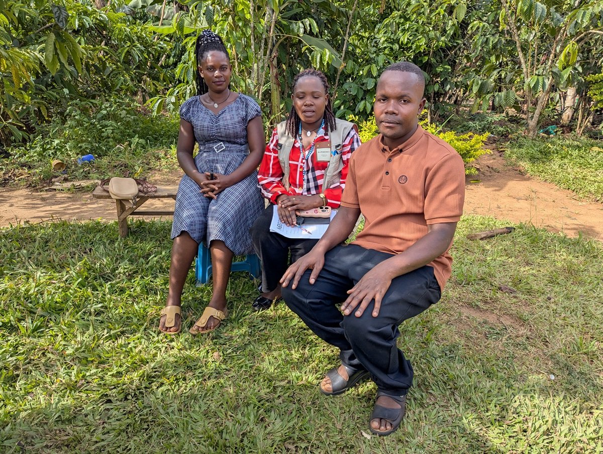 Melmo Team interveiwing a Community Member with the area CHEW 3.jpg